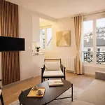 Ideally-Located Family Apartment - Place D\'Italie